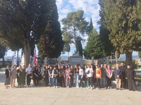 3.ΚήποςΗρώων Μεσολόγγι